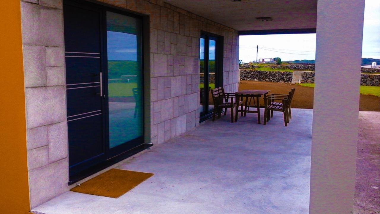 Casa Milhafre Vila Praia da Vitória Exterior foto